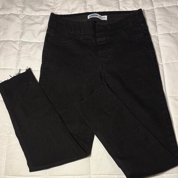 Old Navy Black Rockstar Mid-Rise Super Skinny Jeggings - Picture 2 of 11